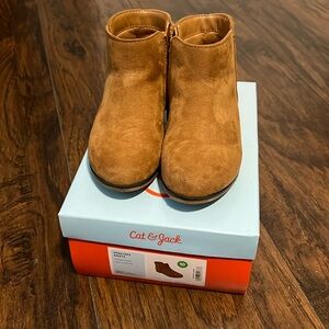 Toddler brown boots